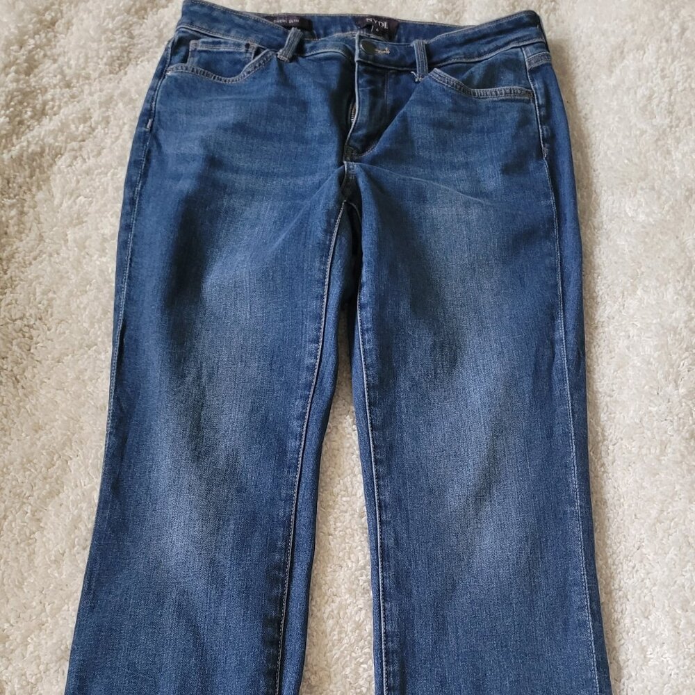 NYDJ Size 6 Style Sherri Slim